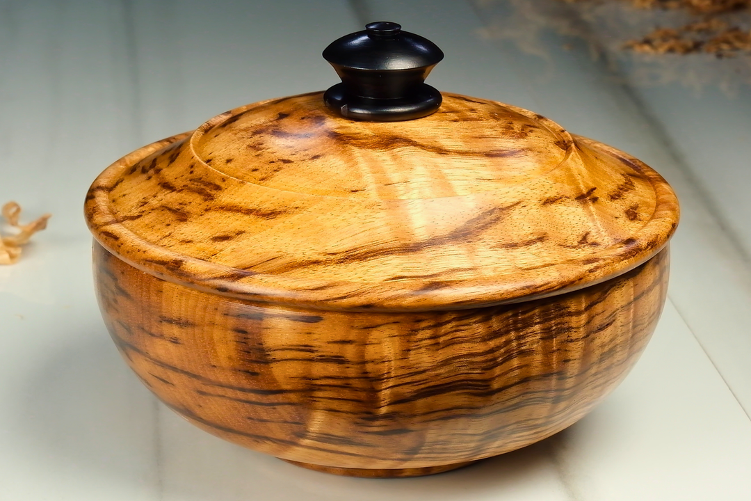 Turning a Lidded Jewelry Box