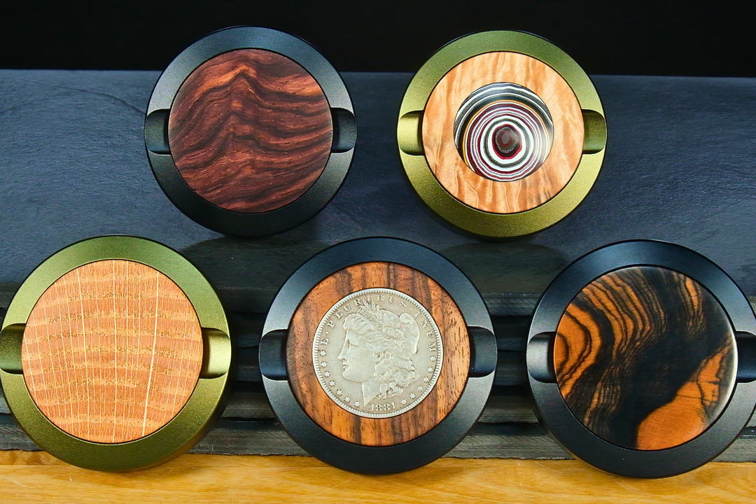 Turning a Pouch Case Lid